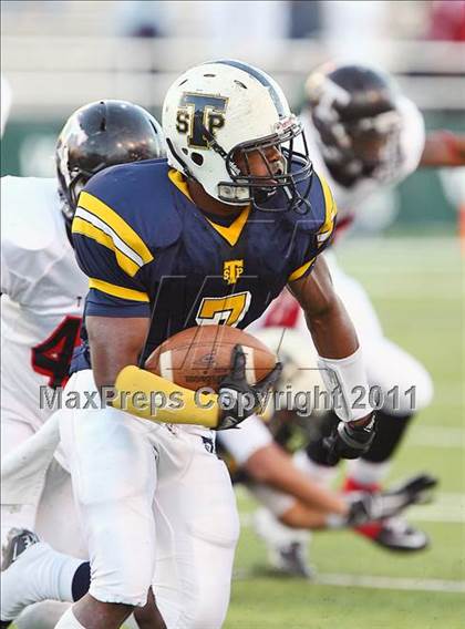 Thumbnail 2 in Trinity vs. Stony Point (5A Region 1 Division 1 Semifinals) photogallery.