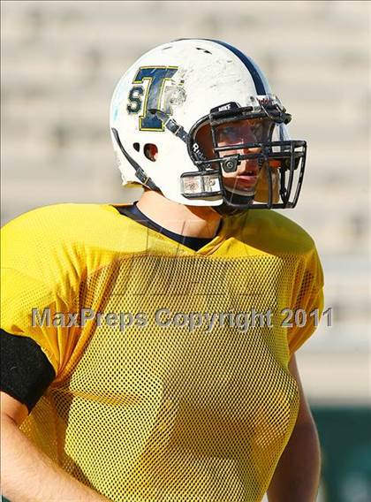 Thumbnail 3 in Trinity vs. Stony Point (5A Region 1 Division 1 Semifinals) photogallery.
