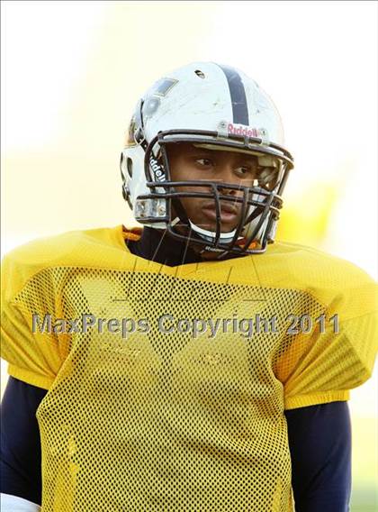 Thumbnail 3 in Trinity vs. Stony Point (5A Region 1 Division 1 Semifinals) photogallery.