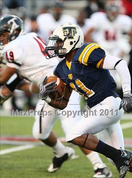 Thumbnail 2 in Trinity vs. Stony Point (5A Region 1 Division 1 Semifinals) photogallery.