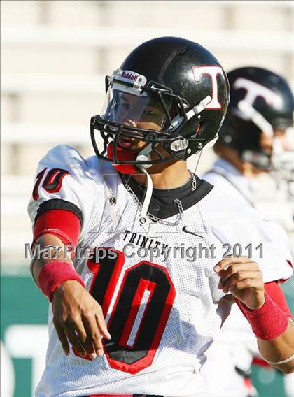 Thumbnail 2 in Trinity vs. Stony Point (5A Region 1 Division 1 Semifinals) photogallery.