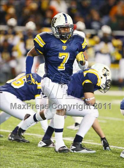 Thumbnail 3 in Trinity vs. Stony Point (5A Region 1 Division 1 Semifinals) photogallery.