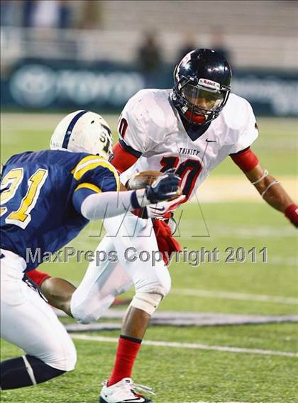 Thumbnail 1 in Trinity vs. Stony Point (5A Region 1 Division 1 Semifinals) photogallery.
