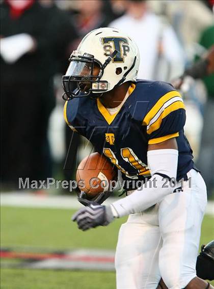Thumbnail 1 in Trinity vs. Stony Point (5A Region 1 Division 1 Semifinals) photogallery.
