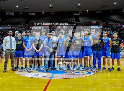Thumbnail 1 in Bakersfield Christian vs. Kerman (CIF CS D4 Final) photogallery.