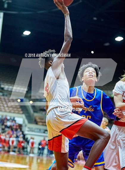 Thumbnail 1 in Bakersfield Christian vs. Kerman (CIF CS D4 Final) photogallery.
