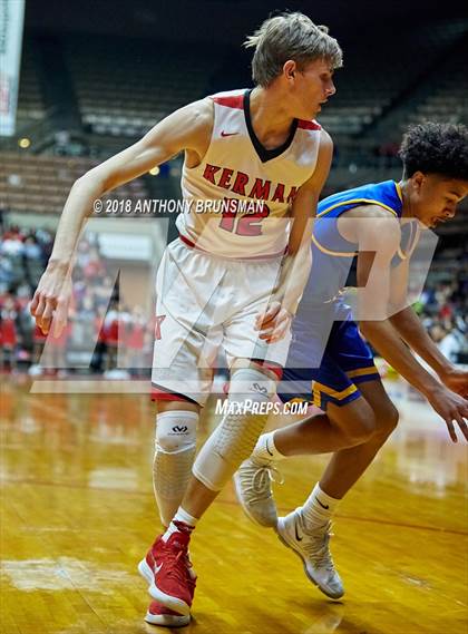 Thumbnail 3 in Bakersfield Christian vs. Kerman (CIF CS D4 Final) photogallery.