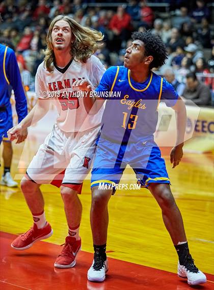 Thumbnail 2 in Bakersfield Christian vs. Kerman (CIF CS D4 Final) photogallery.