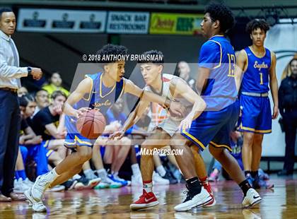 Thumbnail 2 in Bakersfield Christian vs. Kerman (CIF CS D4 Final) photogallery.