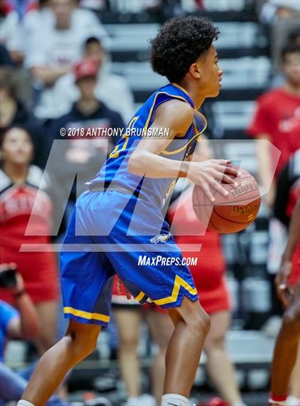 Thumbnail 3 in Bakersfield Christian vs. Kerman (CIF CS D4 Final) photogallery.