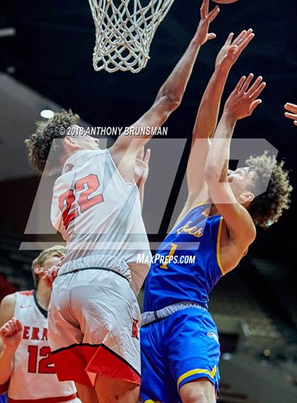 Thumbnail 2 in Bakersfield Christian vs. Kerman (CIF CS D4 Final) photogallery.