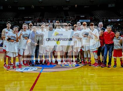 Thumbnail 2 in Bakersfield Christian vs. Kerman (CIF CS D4 Final) photogallery.