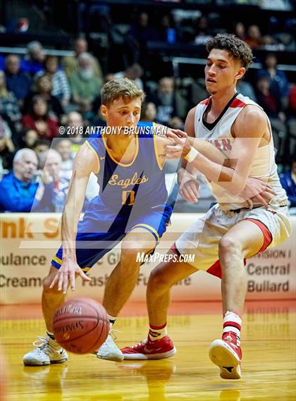 Thumbnail 3 in Bakersfield Christian vs. Kerman (CIF CS D4 Final) photogallery.