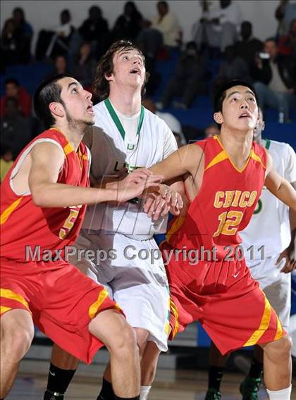 Thumbnail 2 in Chico vs. Vanden (Les Curry Invitational) photogallery.