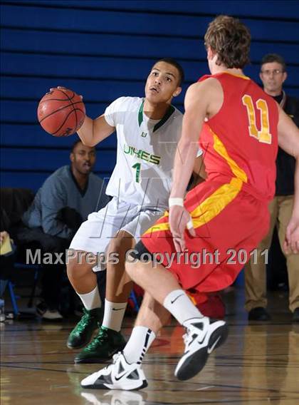 Thumbnail 3 in Chico vs. Vanden (Les Curry Invitational) photogallery.