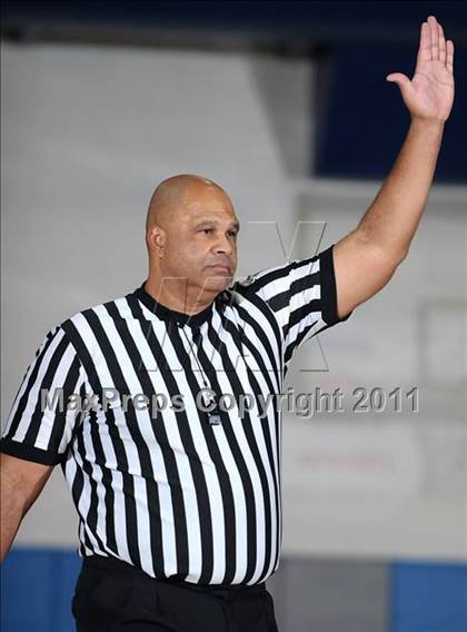 Thumbnail 2 in Chico vs. Vanden (Les Curry Invitational) photogallery.