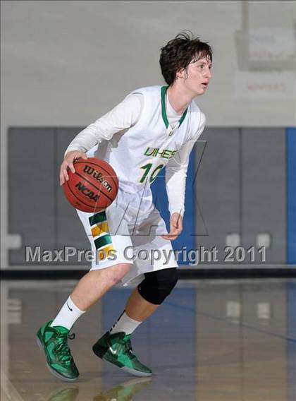 Thumbnail 2 in Chico vs. Vanden (Les Curry Invitational) photogallery.
