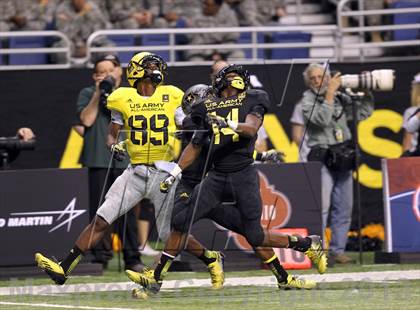 Thumbnail 1 in U.S. Army All-American Bowl photogallery.