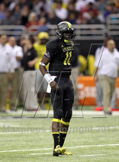 Thumbnail 2 in U.S. Army All-American Bowl photogallery.