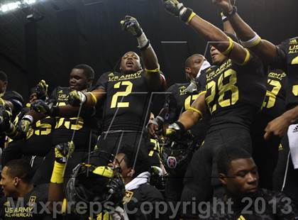Thumbnail 3 in U.S. Army All-American Bowl photogallery.