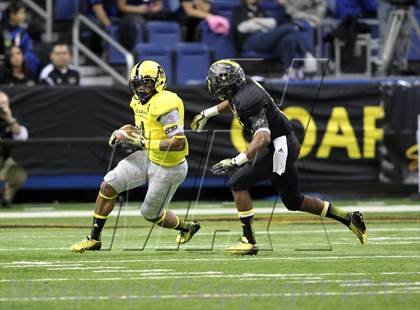 Thumbnail 2 in U.S. Army All-American Bowl photogallery.