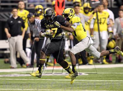 Thumbnail 2 in U.S. Army All-American Bowl photogallery.