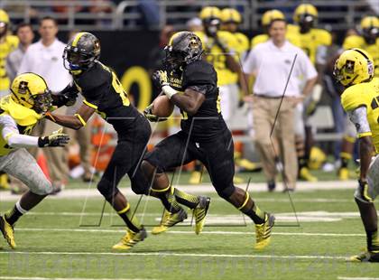 Thumbnail 2 in U.S. Army All-American Bowl photogallery.