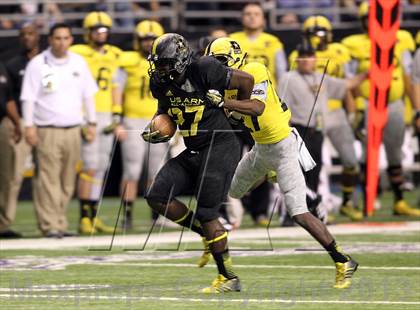Thumbnail 3 in U.S. Army All-American Bowl photogallery.