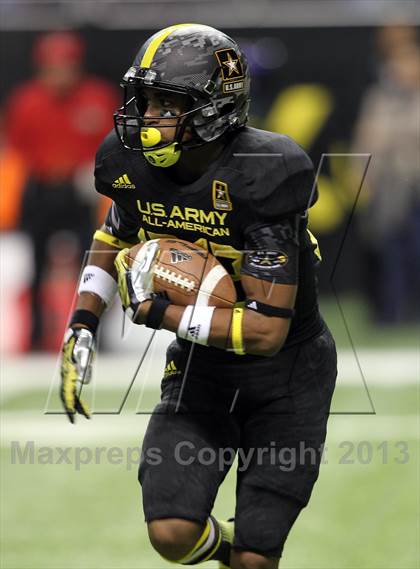 Thumbnail 2 in U.S. Army All-American Bowl photogallery.