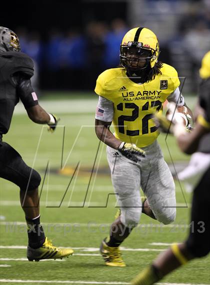 Thumbnail 1 in U.S. Army All-American Bowl photogallery.
