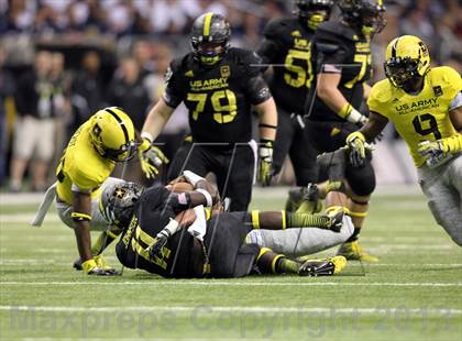 Thumbnail 2 in U.S. Army All-American Bowl photogallery.