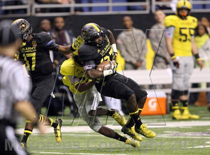 Thumbnail 2 in U.S. Army All-American Bowl photogallery.