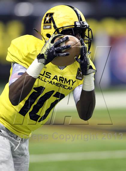 Thumbnail 2 in U.S. Army All-American Bowl photogallery.