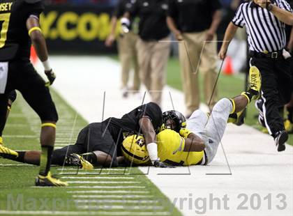 Thumbnail 3 in U.S. Army All-American Bowl photogallery.