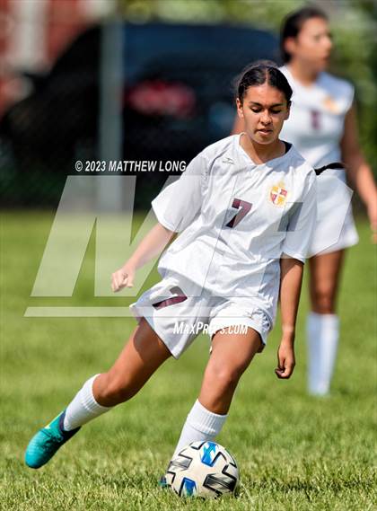 Thumbnail 2 in Warren Central vs Scecina photogallery.