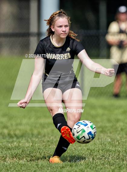 Thumbnail 2 in Warren Central vs Scecina photogallery.
