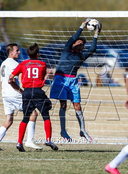 Thumbnail 2 in Gila Ridge vs Hawaii Prep (Reach 11 Arizona Showcase) photogallery.