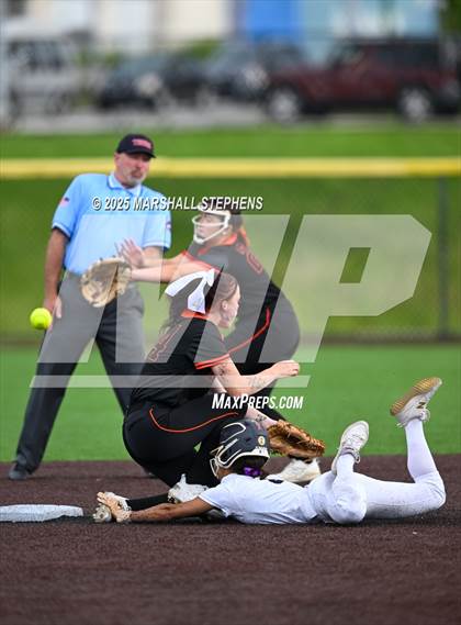 Thumbnail 1 in Lenoir City @ Soddy Daisy photogallery.