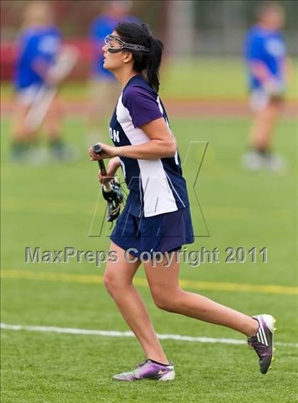 Thumbnail 2 in Oswego vs. Brighton (NYSPHSAA Class B Semifinal) photogallery.