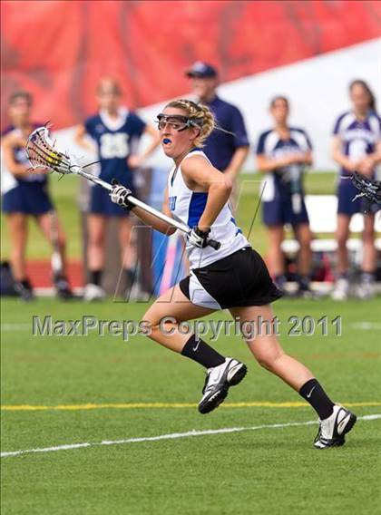 Thumbnail 2 in Oswego vs. Brighton (NYSPHSAA Class B Semifinal) photogallery.