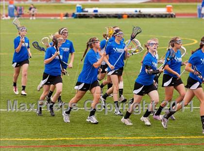 Thumbnail 1 in Oswego vs. Brighton (NYSPHSAA Class B Semifinal) photogallery.