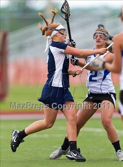 Thumbnail 1 in Oswego vs. Brighton (NYSPHSAA Class B Semifinal) photogallery.