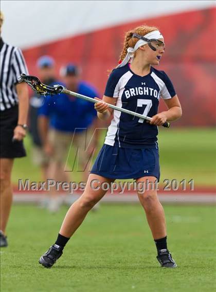 Thumbnail 3 in Oswego vs. Brighton (NYSPHSAA Class B Semifinal) photogallery.