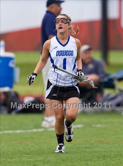 Thumbnail 1 in Oswego vs. Brighton (NYSPHSAA Class B Semifinal) photogallery.
