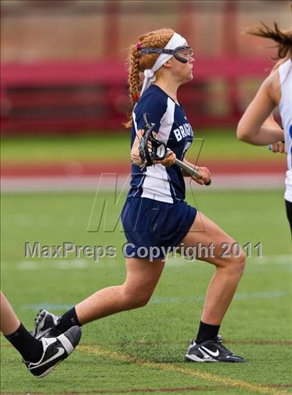 Thumbnail 3 in Oswego vs. Brighton (NYSPHSAA Class B Semifinal) photogallery.