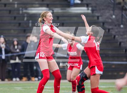 Thumbnail 2 in Natick vs Franklin (MIAA Division 1 Final) photogallery.