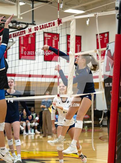 Thumbnail 3 in Detroit Country Day @ Lamphere photogallery.