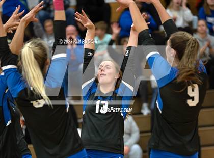 Thumbnail 2 in Detroit Country Day @ Lamphere photogallery.