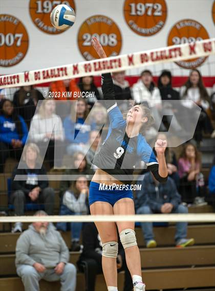 Thumbnail 3 in Detroit Country Day @ Lamphere photogallery.