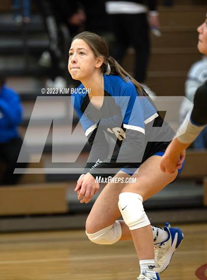 Thumbnail 1 in Detroit Country Day @ Lamphere photogallery.